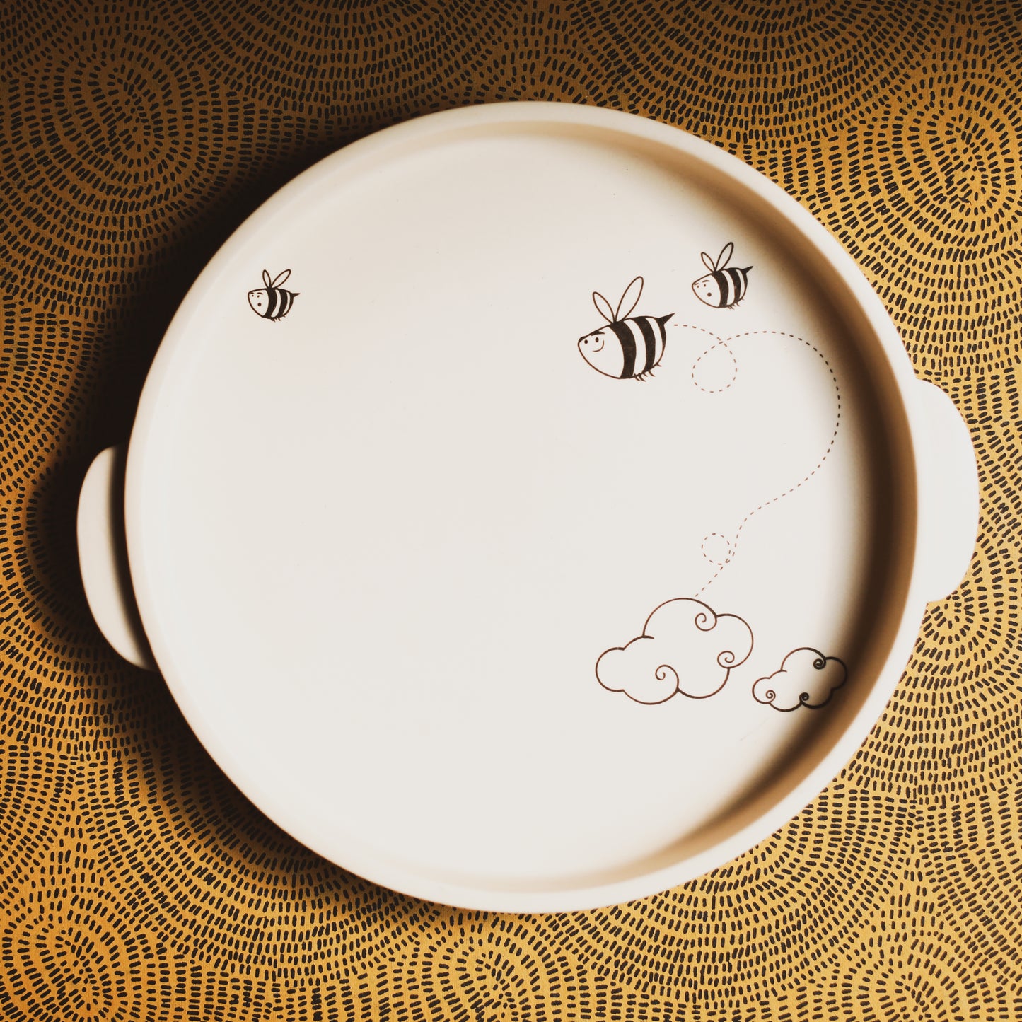 Buzz me platter