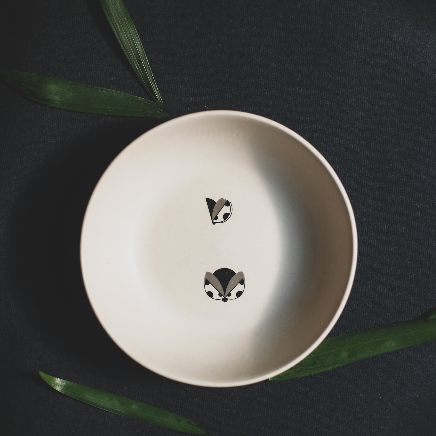 Bug Me- Dinner Plate