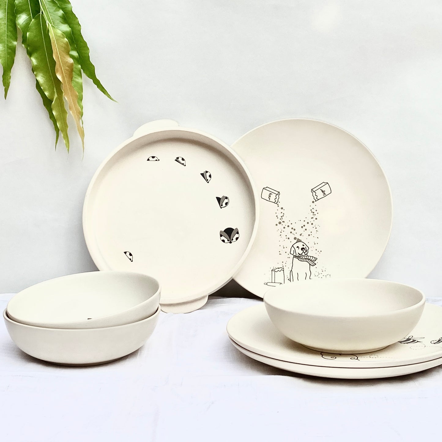 Bug Me- Dinner Plate