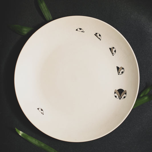 Bug Me- Dinner Plate